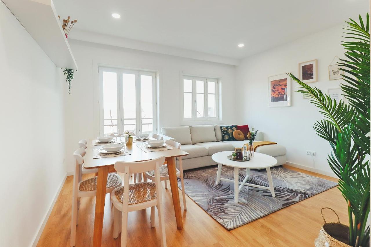 Gabriela Apartament - perto do centro com vista para Santa Luzia Viana do Castelo Esterno foto