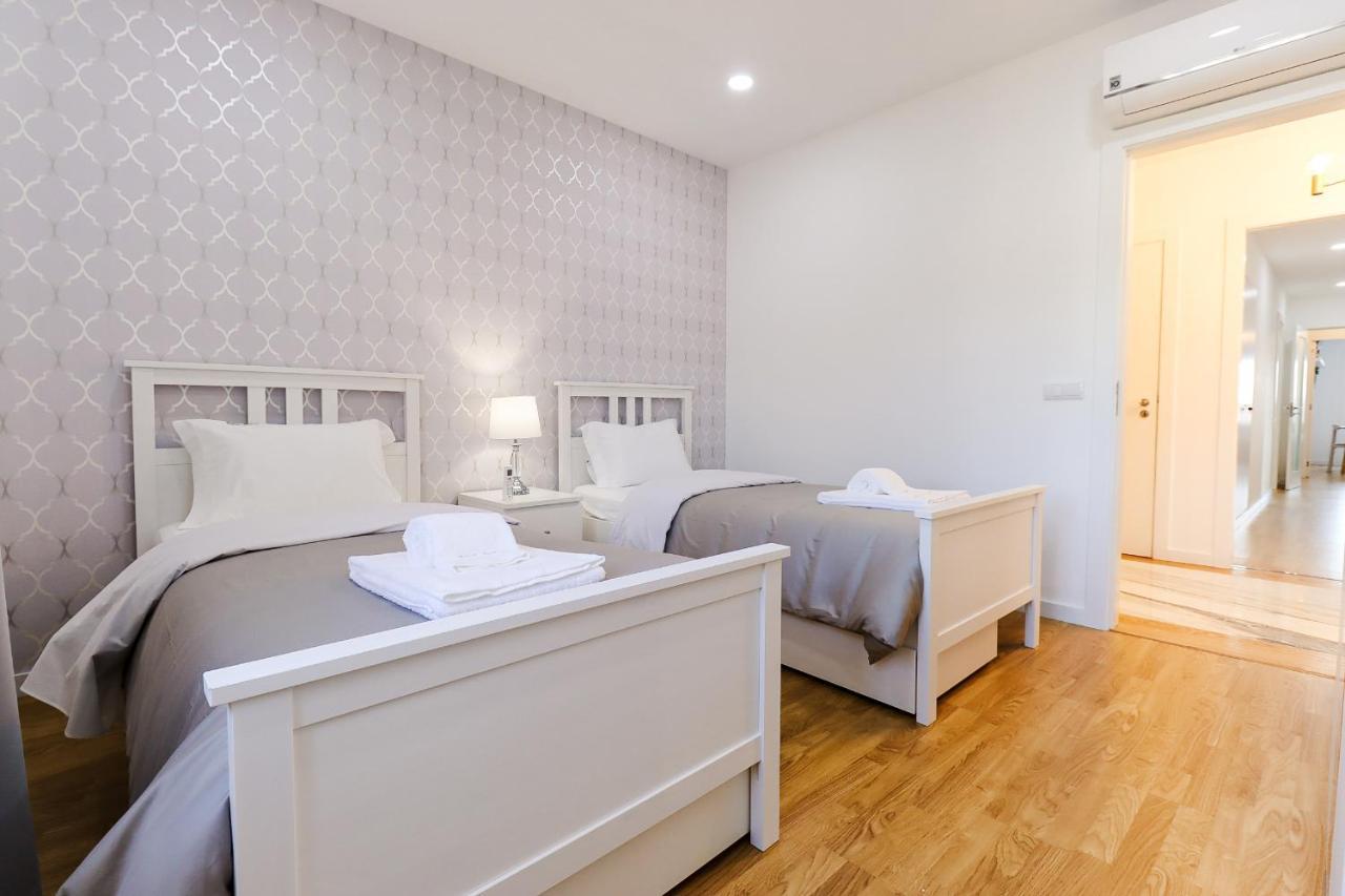 Gabriela Apartament - perto do centro com vista para Santa Luzia Viana do Castelo Esterno foto